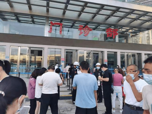 过氧化氢消毒机器人在疫情防控中消毒有哪些优势？
