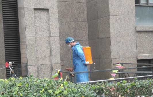 疾控消毒服务：社区出现阳性感染，楼栋应如何进行规范环境消毒，小区居民如何正确消毒防护？