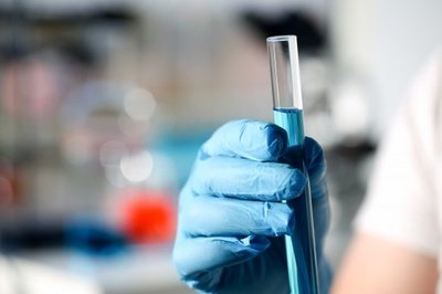 智能消毒机器人消杀新方案：实验室细胞培养箱的消毒与灭菌