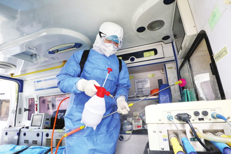 救护车内部消毒应该怎么做？便携式消毒机器人整体空间消杀来了！